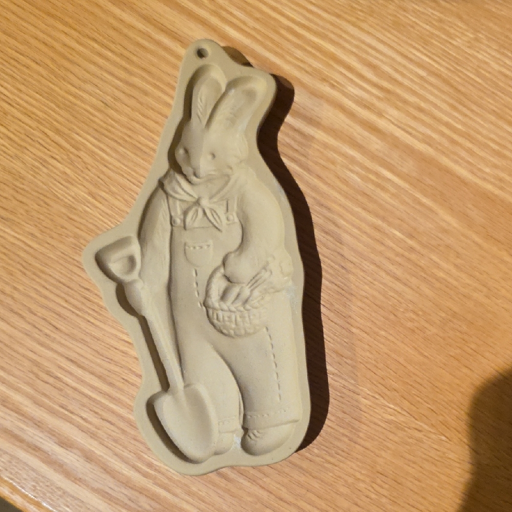 Brown Bag Cookie Art Easter Bunny Rabbit Shaped Bakeware Mold